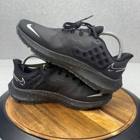 Nike Air Zoom Pegasus Shield Women's 10 'Bling' Black Sneakers FB1862-001 - Picture 5 of 7